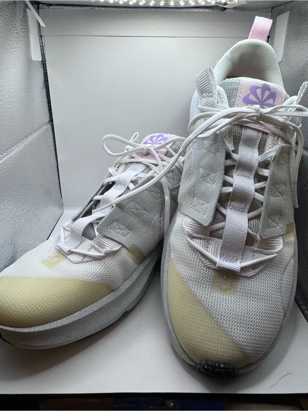 NIKE crater impact (gs) 6.5y DB3551 104 white /purple